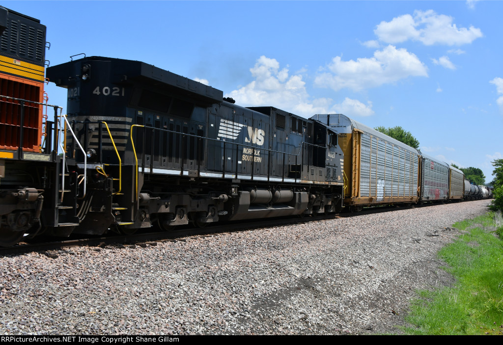 NS 4021 Roster shot.